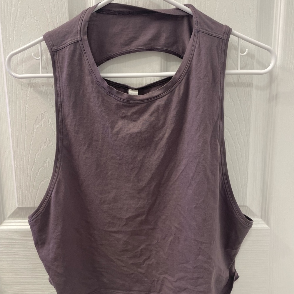 Lululemon Crop Muscle Tank - Purple - Size 8